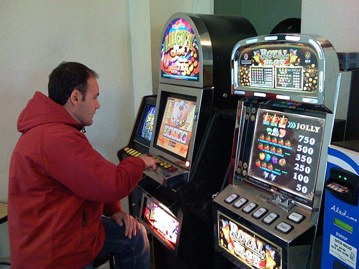 Orologio Con Slot Machine